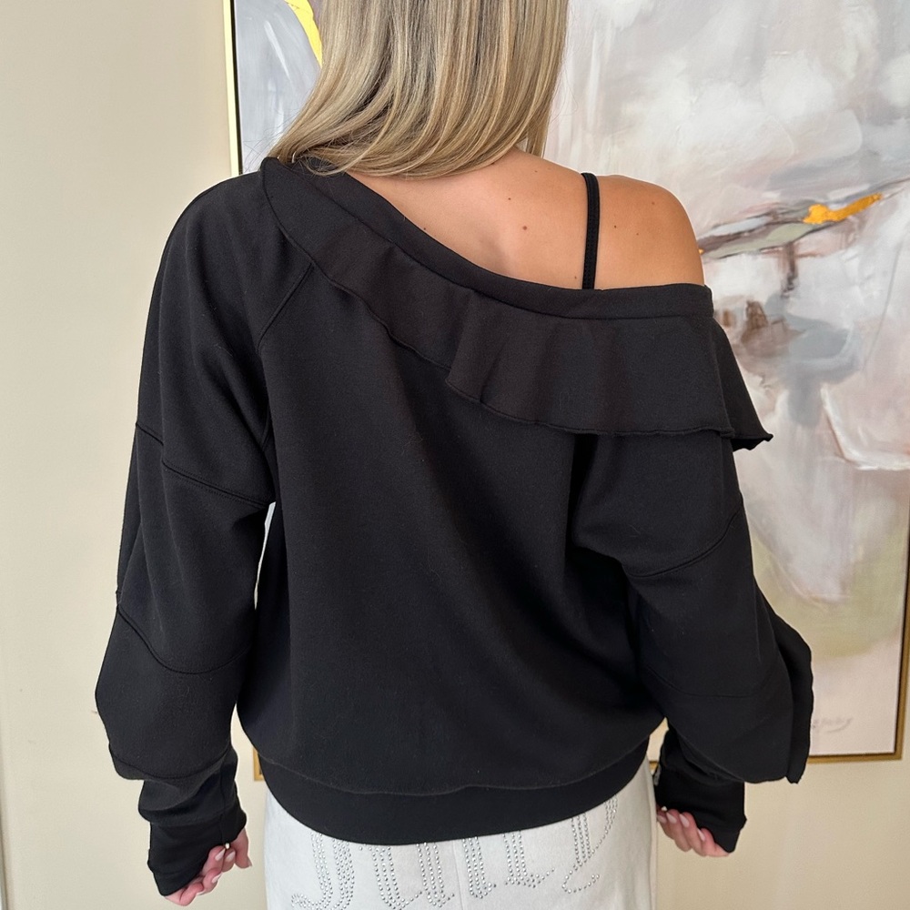FREE PEOPLE MOVEMENT NWT~ black ruffle one shoulder athletic pullover sweatshirt - Picture 7 of 8